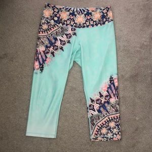 Calia by Carrie Underwood LE crop pants